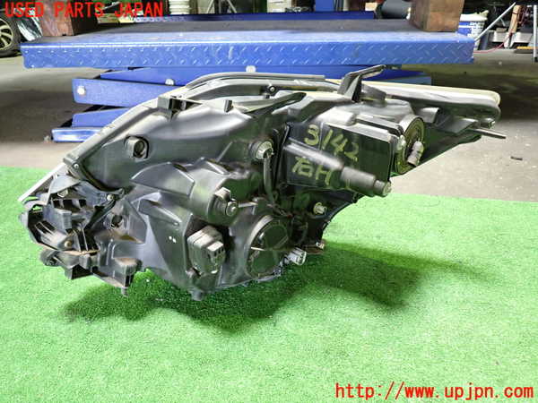 1UPJ-9231421130]ヴェルファイア(ANH20W)右ヘッドライト HID 中古_3