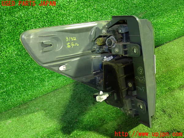 1UPJ-9231421530]ヴェルファイア(ANH20W)右テールランプ 中古_2
