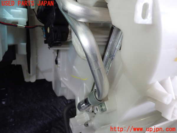 1UPJ-9231426081]ヴェルファイア(ANH20W)エバポレーター1 (フロント) 中古_3