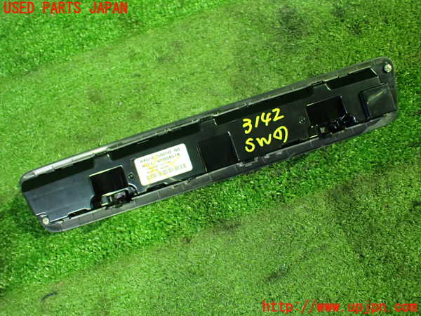 1UPJ-9231426306]ヴェルファイア(ANH20W)スイッチ1 (リヤエアコン) 中古_2