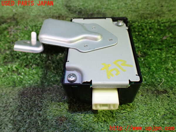 1UPJ-9231426149]ヴェルファイア(ANH20W)コンピューター4 (スマートドアコントロール) 中古_2