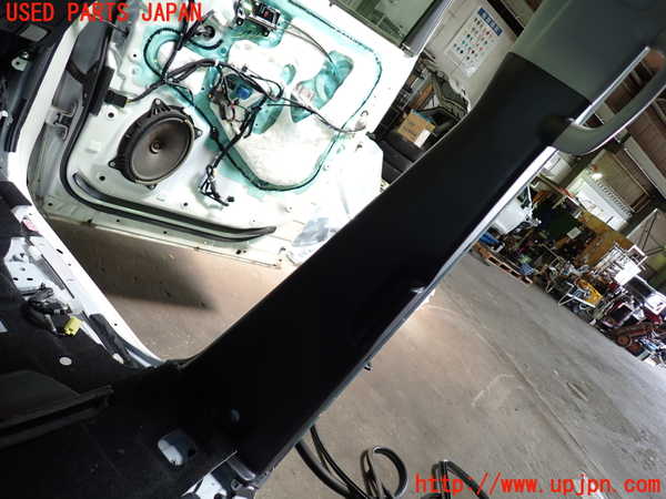 1UPJ-9231427665]ヴェルファイア(ANH20W)右センターピラートリム 中古_4