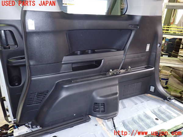 1UPJ-9231427675]ヴェルファイア(ANH20W)右リアピラートリム 中古_3