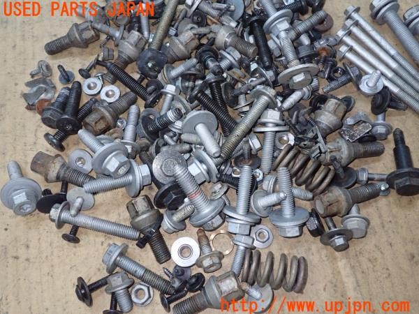 3UPJ=9231430720]ルノー カングー(KWK4M)ネジ・ナット・ステー類 セット ジャンク_3