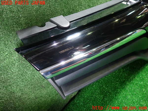 1UPJ-9231431050]ルノー・カングー(KWK4M)ラジエターグリル 中古_2