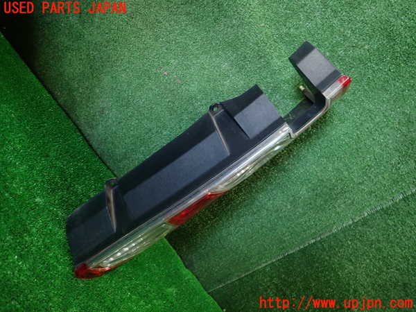 1UPJ-9231431530]ルノー・カングー(KWK4M)右テールランプ 中古_3