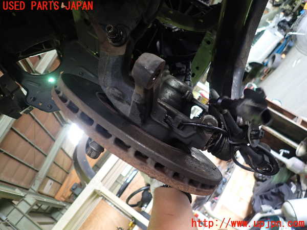 1UPJ-9231434295]ルノー・カングー(KWK4M)左フロントナックルハブ 中古_2