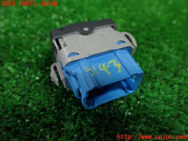 1UPJ-9231436308]ルノー・カングー(KWK4M)スイッチ3 (スノー) 中古_2
