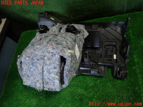 1UPJ-9231437516]ルノー・カングー(KWK4M)グローブボックス1 中古_4