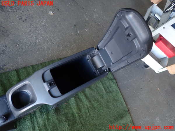 1UPJ-9231437540]ルノー・カングー(KWK4M)センターコンソール 中古_3