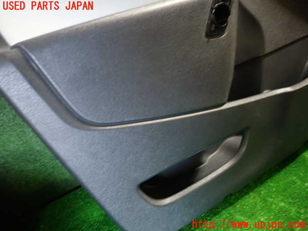 1UPJ-9231431264]ルノー・カングー(KWK4M)左前ドア内張り 中古_4