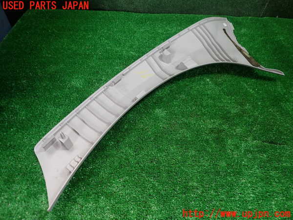 1UPJ-9231437655]ルノー・カングー(KWK4M)右フロントピラートリム 中古_2