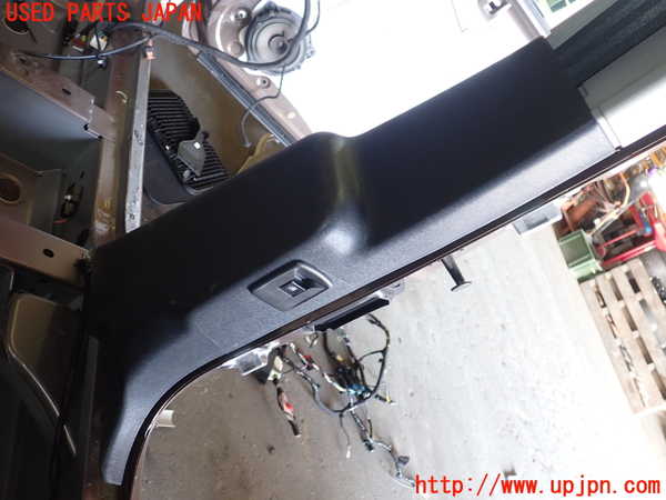 1UPJ-9231437665]ルノー・カングー(KWK4M)右センターピラートリム 中古_3