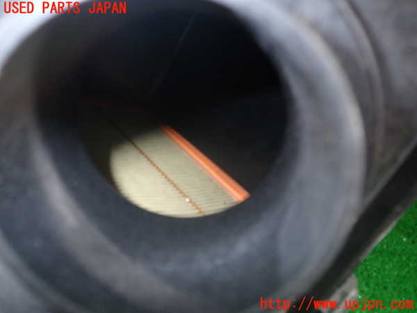 1UPJ-9231442560]フィアット・500X(33414)エアクリーナーボックス 中古_2