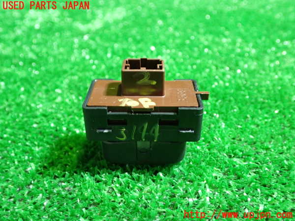 1UPJ-9231446307]フィアット・500X(33414)スイッチ2 (ロック) 中古_2