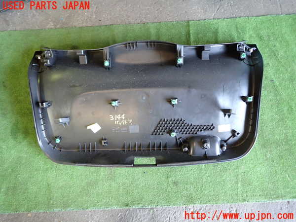 1UPJ-9231441578]フィアット・500X(33414)バックドア内張り 中古_5