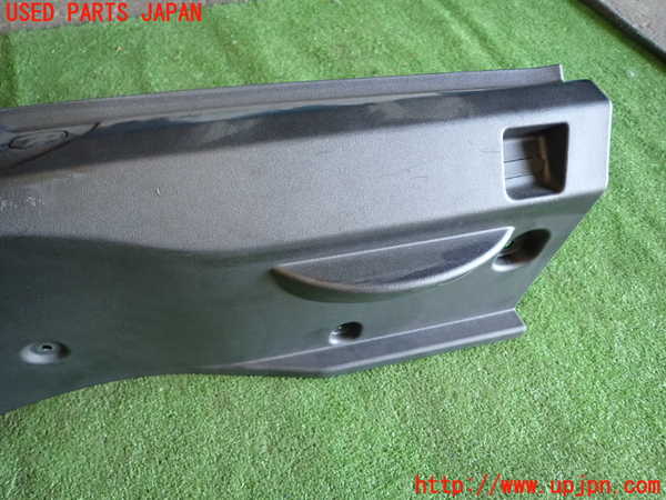 1UPJ-9231447772]フィアット・500X(33414)ラゲッジトレイ2 中古_2