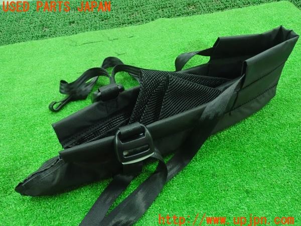 3UPJ=9231450631]ボルボ V60(ZB420)ホ純正 31263598 カーゴネット ラゲッジネット 中古_3