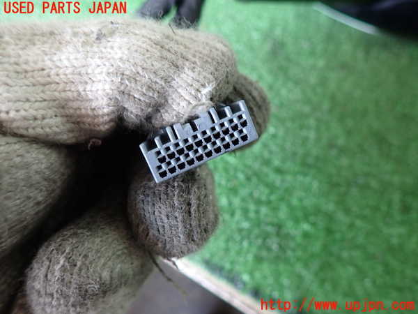 2UPJ-9231451210]ボルボ・V60(ZB420)右ドアミラー 中古_4