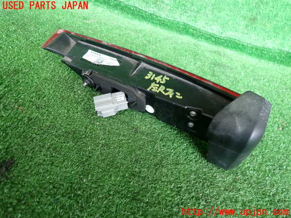 2UPJ-9231451552]ボルボ・V60(ZB420)左リアフィニッシャー 中古_2