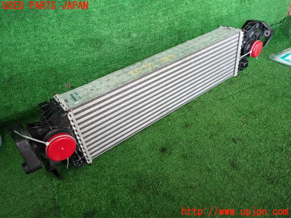2UPJ-9231452451]ボルボ・V60(ZB420)インタークーラー1 中古_2