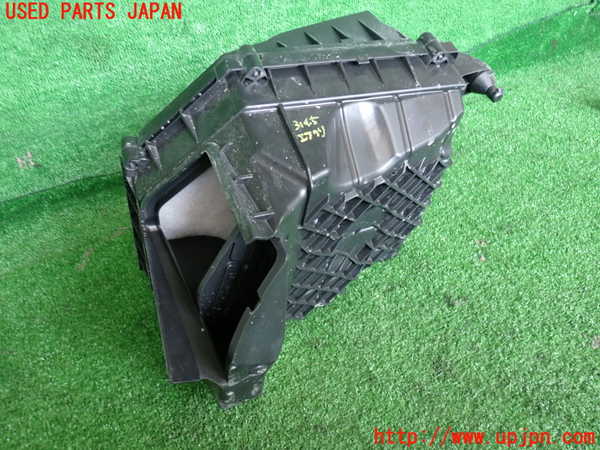 2UPJ-9231452560]ボルボ・V60(ZB420)エアクリーナーボックス 中古_3