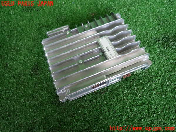 2UPJ-9231456660]ボルボ・V60(ZB420)TVチューナー 中古_2
