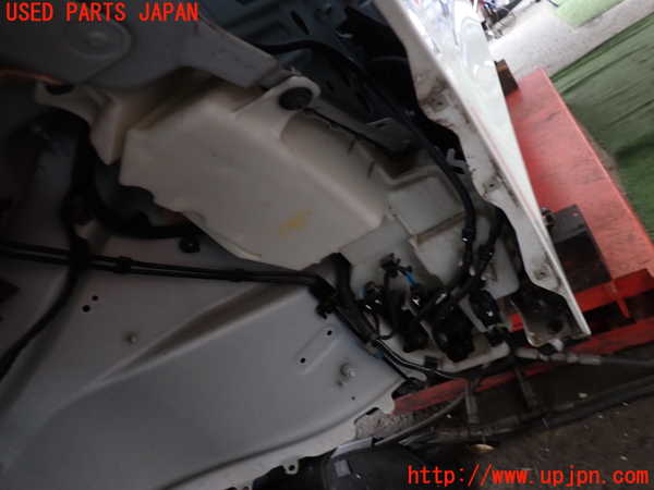 2UPJ-9231456791]ボルボ・V60(ZB420)ウォッシャータンク1 中古_2