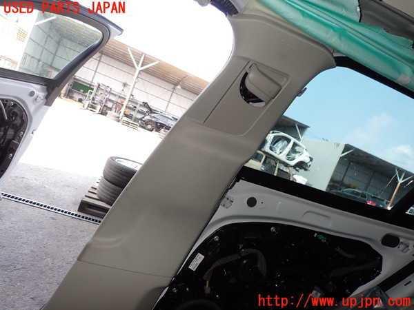 2UPJ-9231457665]ボルボ・V60(ZB420)右センターピラートリム 中古_2