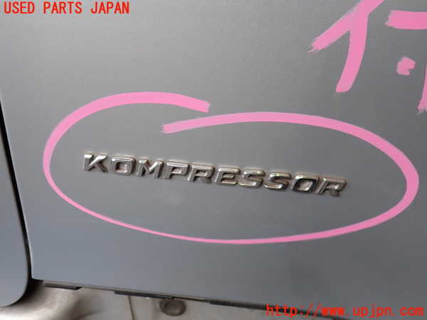 2UPJ-9231471080]ベンツ SLK200 コンプレッサー(171442)右前フェンダー 中古_4