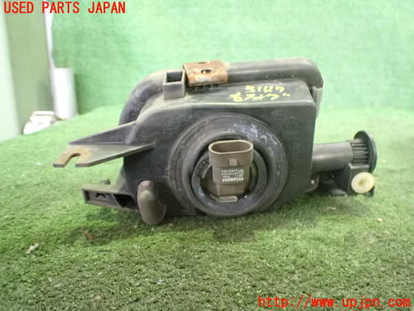 2UPJ-9231471180]ベンツ SLK200 コンプレッサー(171442)右フォグ 中古_2