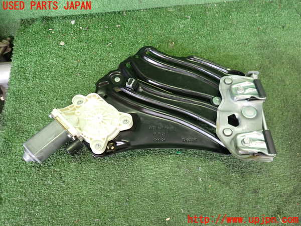 2UPJ-9231471326]ベンツ SLK200 コンプレッサー(171442)左後レギュレーターモーター 中古_2