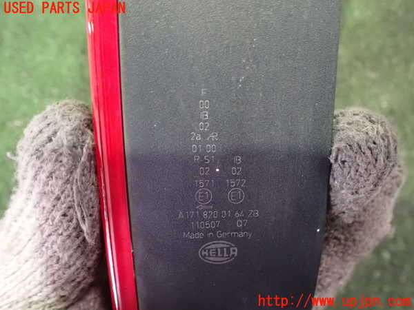 2UPJ-9231471536]ベンツ SLK200 コンプレッサー(171442)左テールランプ 中古_3