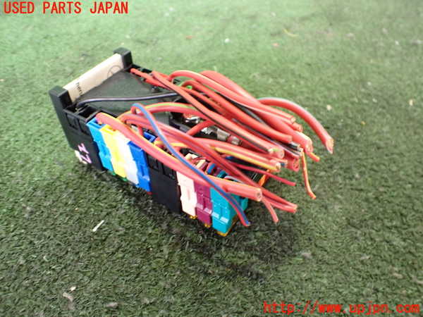 2UPJ-9231476742]ベンツ SLK200 コンプレッサー(171442)ヒューズボックス2 中古_2