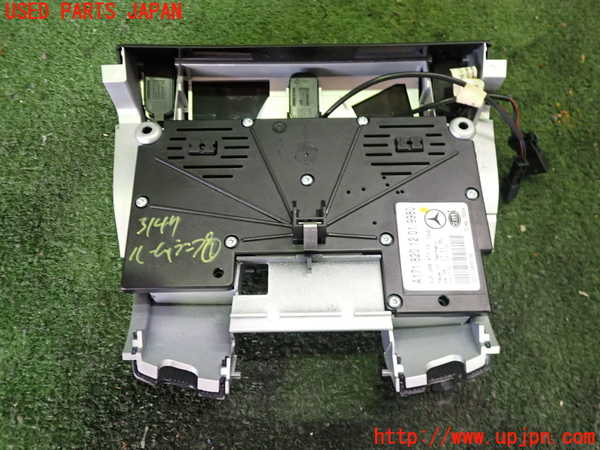 2UPJ-9231476411]ベンツ SLK200 コンプレッサー(171442)ルームランプ1 (真中 1列目) 中古_2