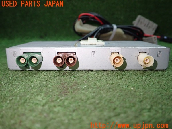 3UPJ=9231480512]アウディ TT クーペ 3.2クワトロ(8JBUBF)Clarion クラリオン PQV-002-100 オーディオ変換アダプター ユニット 中古_3