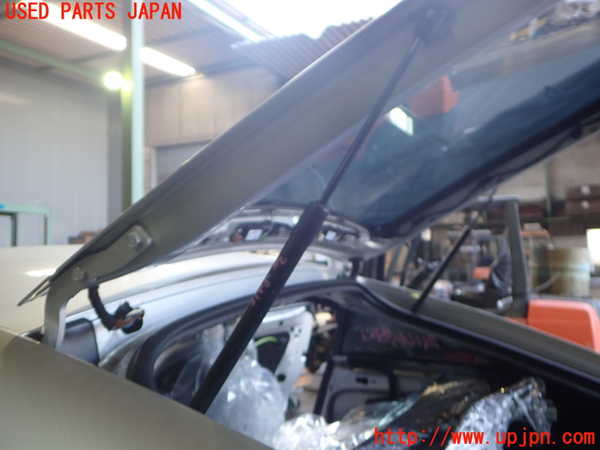 2UPJ-9231481584]アウディ・TT クーペ(8JBUBF)リアゲートダンパー 中古_2