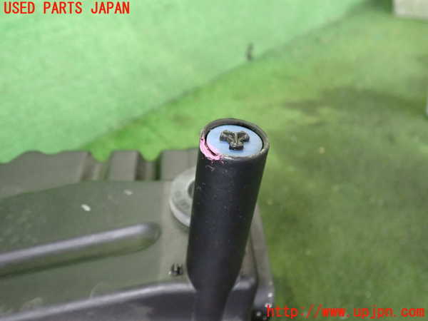 2UPJ-9231482560]アウディ・TT クーペ(8JBUBF)エアクリーナーボックス 中古_3