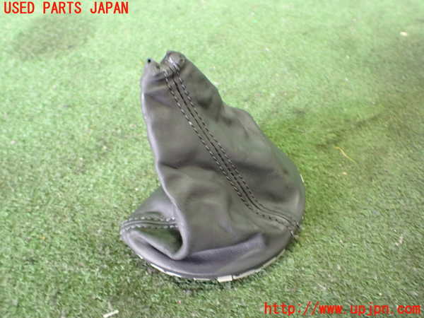 2UPJ-9231487575]アウディ・TT クーペ(8JBUBF)シフトブーツ 中古_2