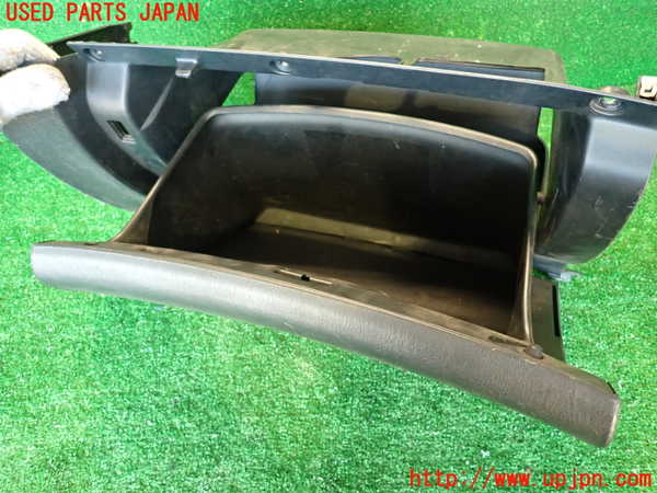 2UPJ-9231497516]セリカ GT-FOUR(ST205)グローブボックス1 中古_4