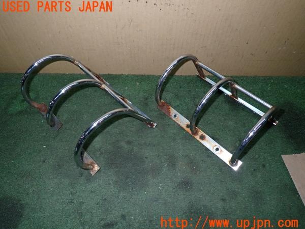 3UPJ=9231500040]三菱 ジープ(J53)社外 テールランプガード 中古_4