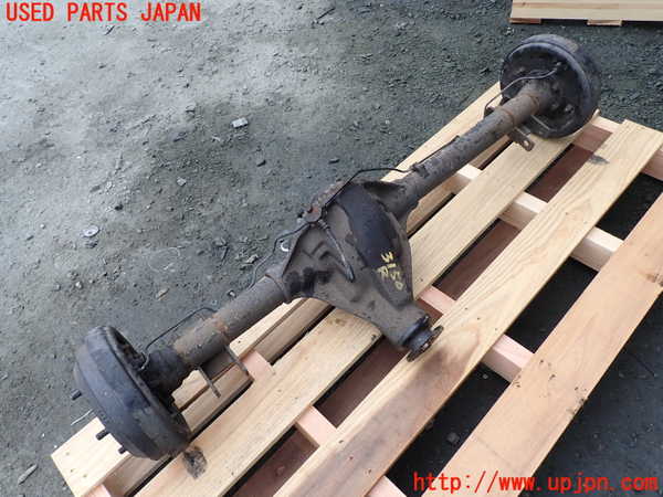 1UPJ-9231504400]三菱ジープ(J53)リアデフホーシング 中古_2