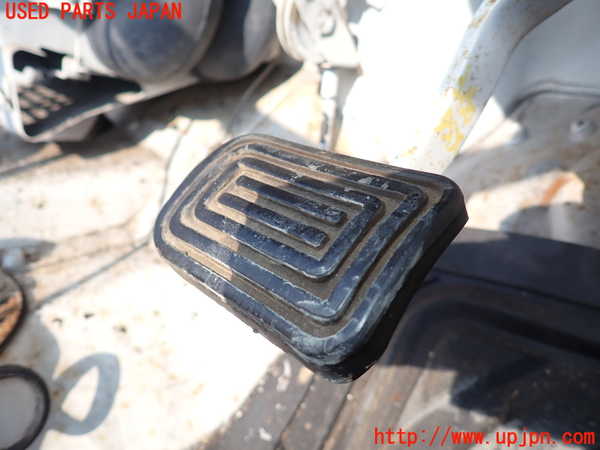 1UPJ-9231507590]三菱ジープ(J53)クラッチペダル 中古_2