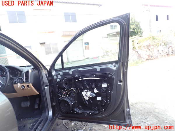 1UPJ-9231511230]ポルシェ・カイエン(92AM5502)右前ドア M35 中古_4