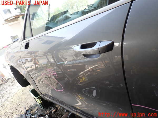 1UPJ-9231511260]ポルシェ・カイエン(92AM5502)左前ドア M35 中古_3