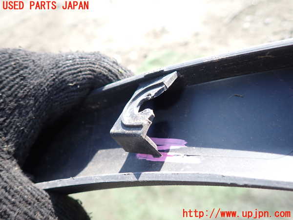 1UPJ-9231511442]ポルシェ・カイエン(92AM5502)左前オーバーフェンダー ジャンク部品取り_3