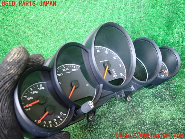1UPJ-9231516170]ポルシェ・カイエン(92AM5502)スピードメーター 中古_2