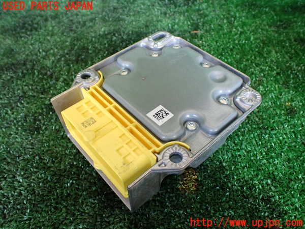 1UPJ-9231516145]ポルシェ・カイエン(92AM5502)エアバッグコンピューター ジャンク部品取り_3