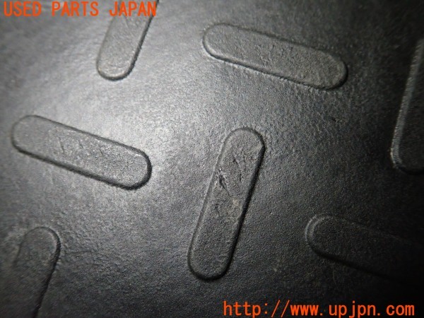 3UPJ=9231520634]ジープラングラー アンリミテッド(JK36L)純正 ラゲッジマット 中古_5