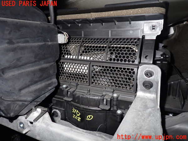 1UPJ-9231526081]ジープ・ラングラー アンリミテッド(JK36L)エバポレーター1 中古_3